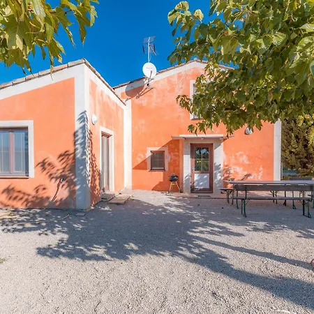 Maison Orange *