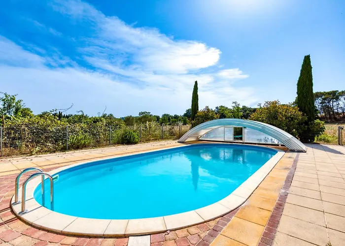 Maison Orange Hébergement de vacances Aspiran