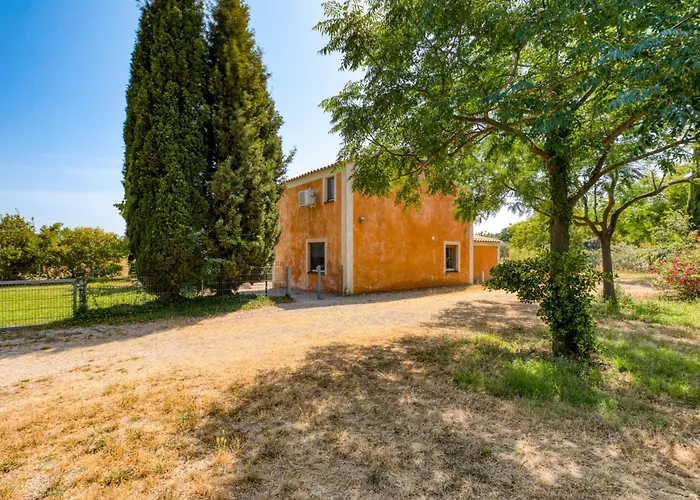 Maison Orange Hébergement de vacances Aspiran